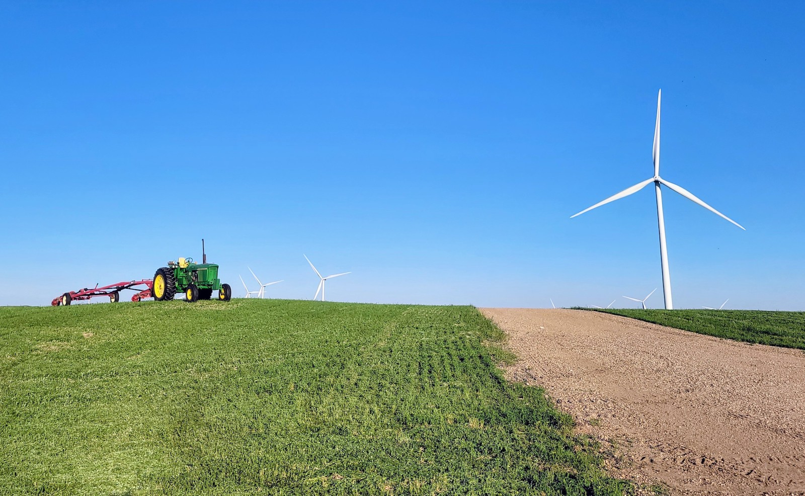 Contact Geronimo Power for Solar and Wind Energy
