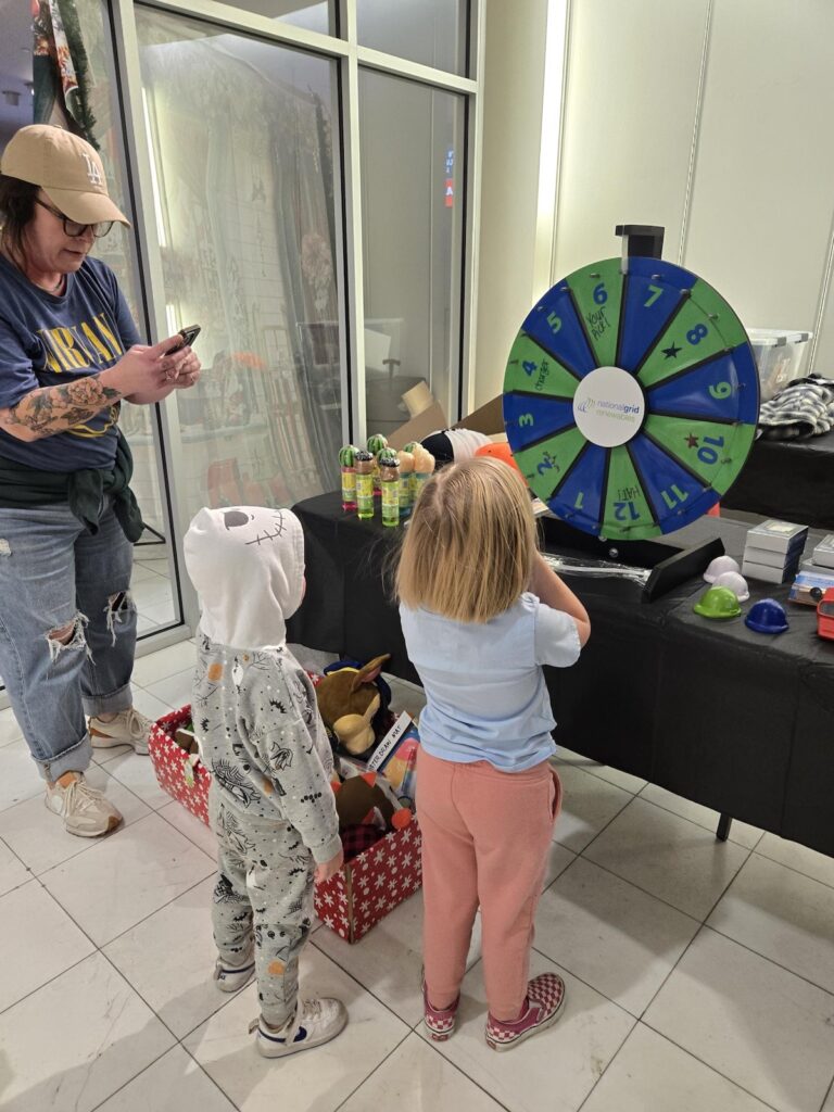 Kids at prize wheel