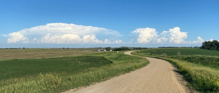 Geronimo Power Supports Public Safety in Wausa with $5,000 Donation to New Police Department