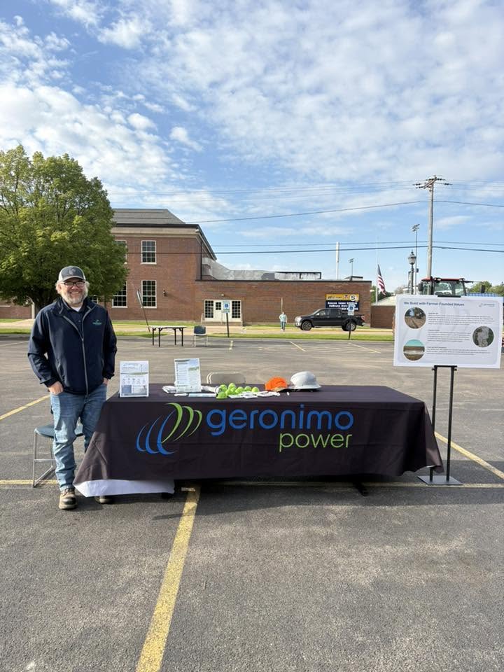 Brett Kreiser at Geronimo Power table